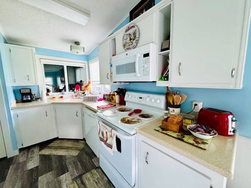 8 Captain Kidd Lane a Winter Haven, FL Mobile or Manufactured Home for Sale